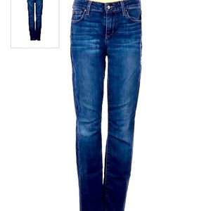 JOE'S JEANS THE CLASSIC OG DARK DENIM Straight Leg that makes your booty SING!